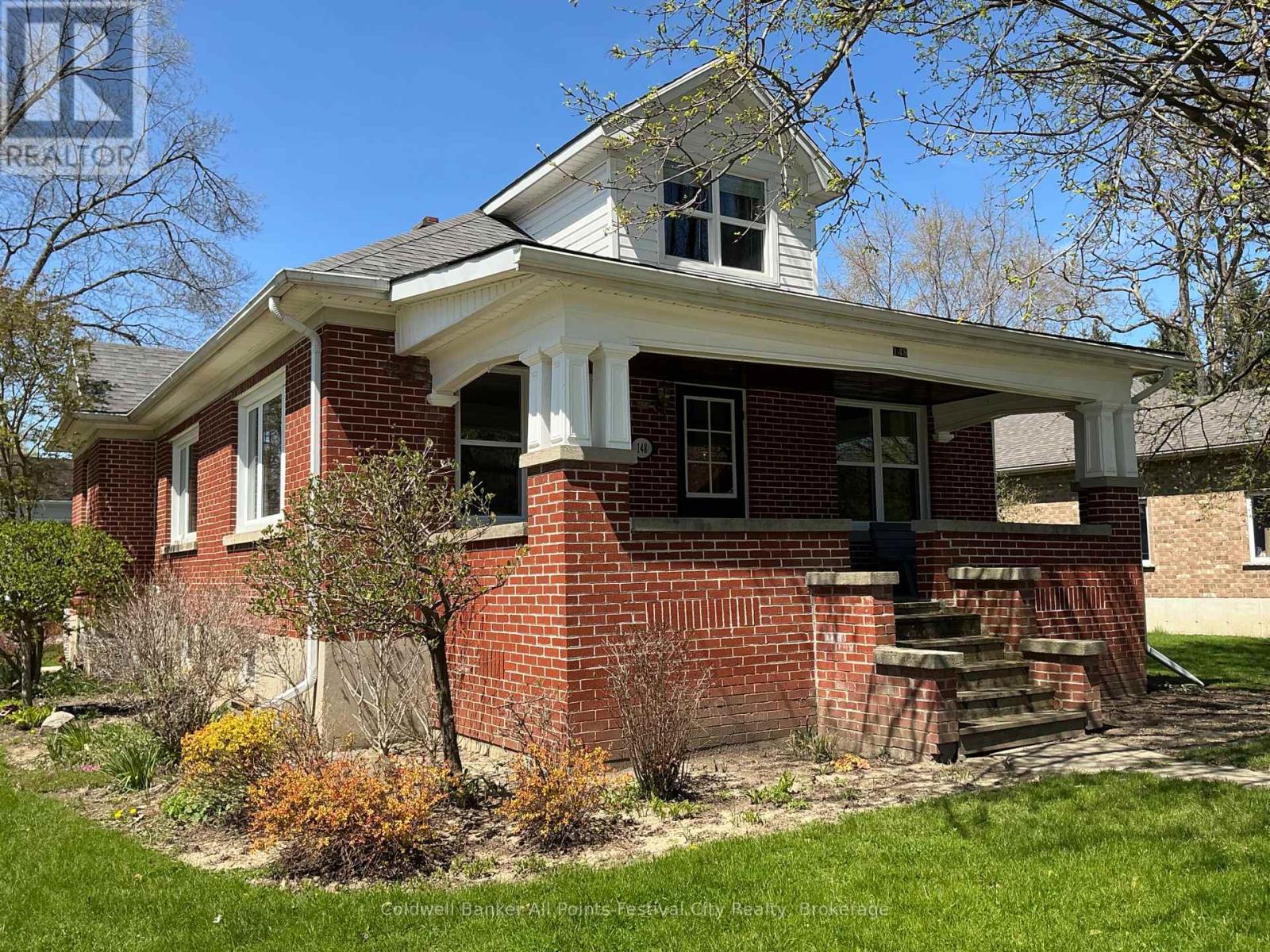 148 Wellington Street, West Perth, Ontario  N0K 1N0 - Photo 2 - X12967534