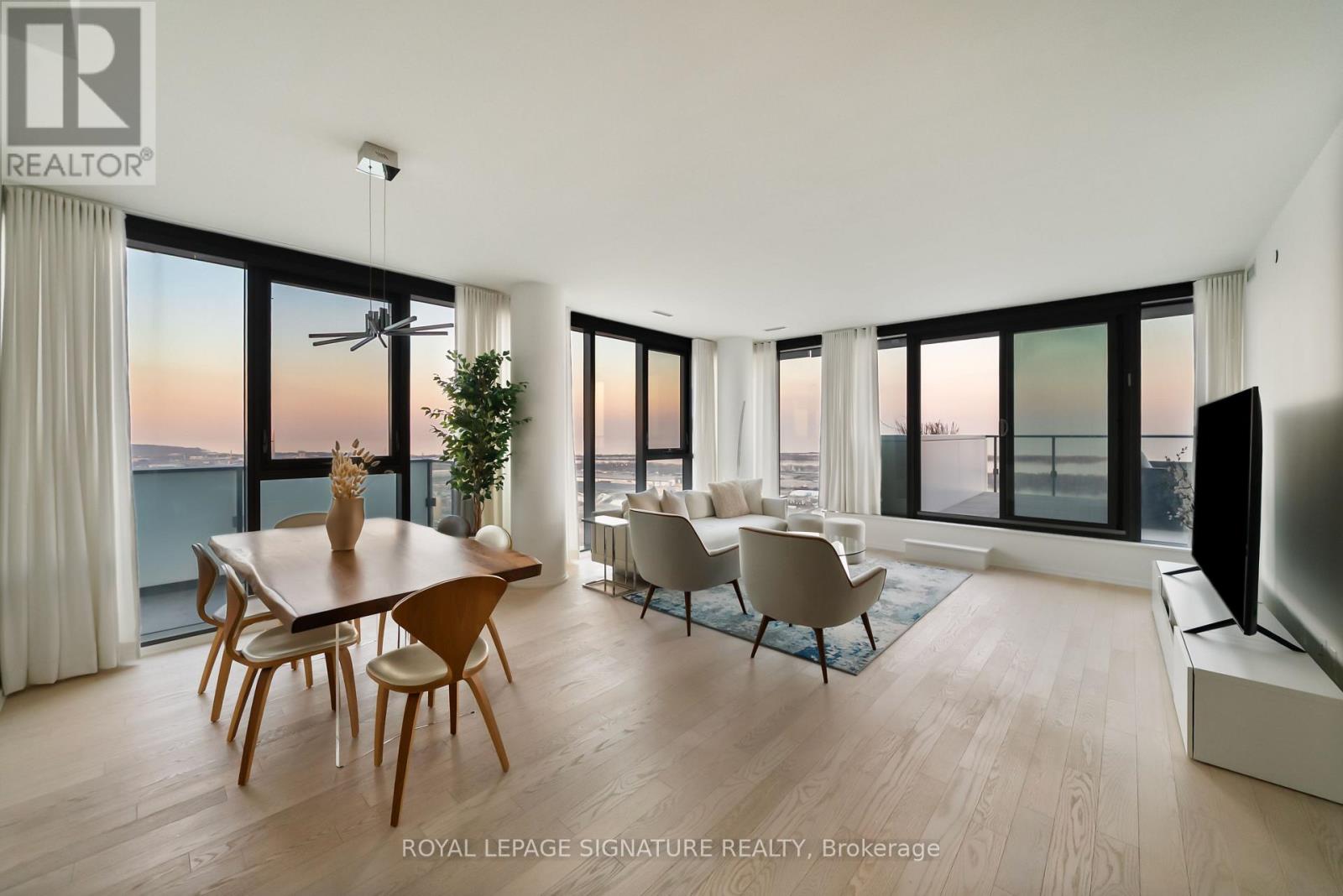 4304 - 16 BONNYCASTLE STREET, Toronto, Ontario