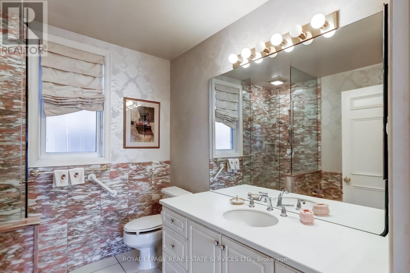 44 Highland Crescent, Toronto, Ontario  M2L 1G6 - Photo 22 - C13051624