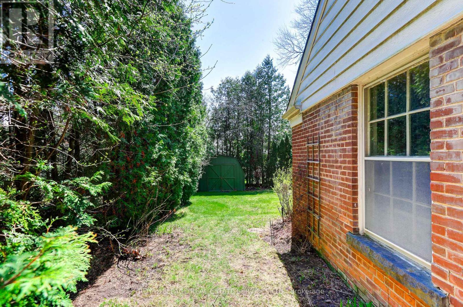 44 Highland Crescent, Toronto, Ontario  M2L 1G6 - Photo 29 - C13051624