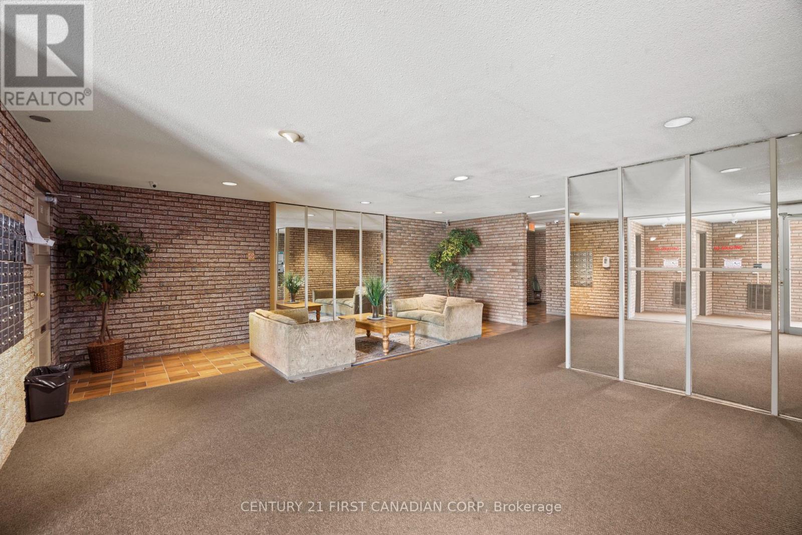 504 - 1104 Jalna Boulevard, London South, Ontario  N6E 2S6 - Photo 3 - X13051396