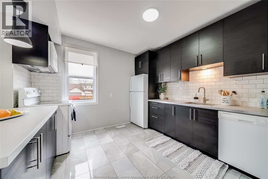 1511 Hall, Windsor, Ontario  N8X 4R6 - Photo 17 - 26009388