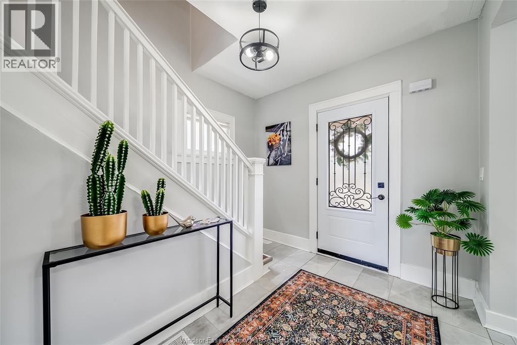 1511 Hall, Windsor, Ontario  N8X 4R6 - Photo 4 - 26009388