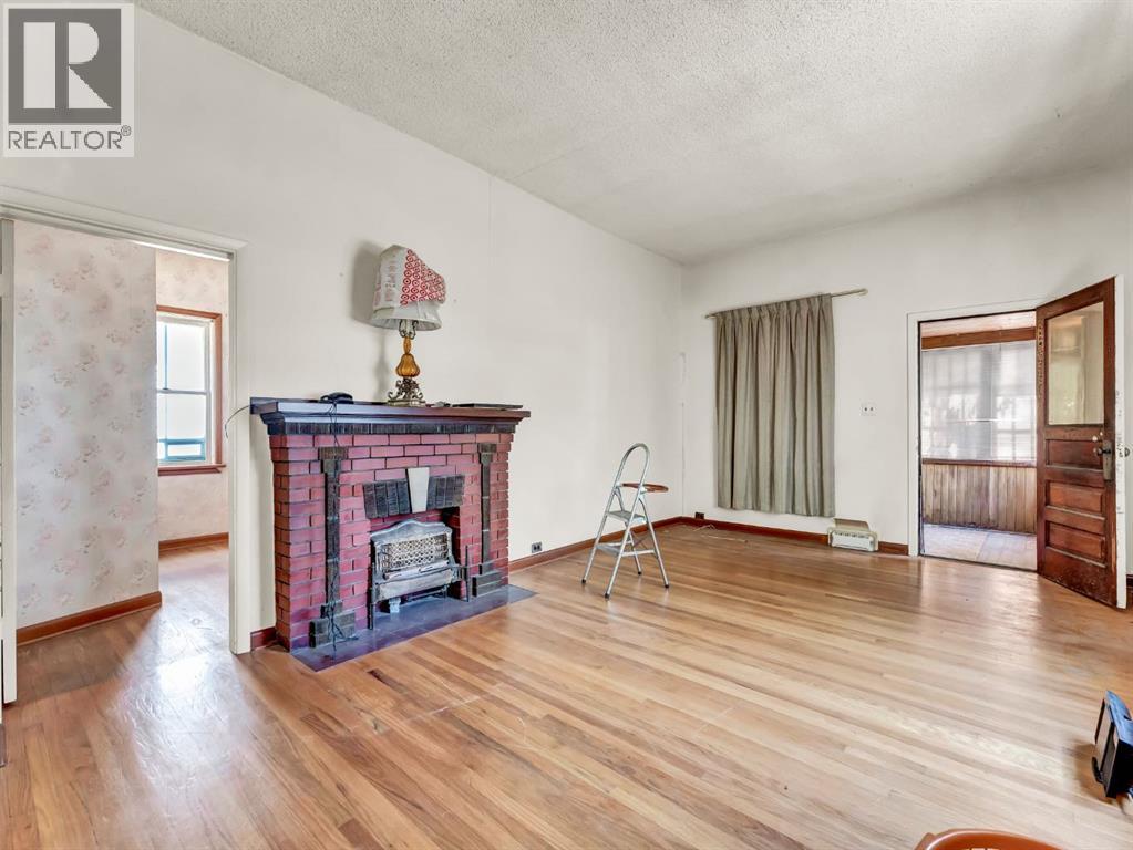 1054 Yuill Street Se, Medicine Hat, Alberta  T1A 0Z2 - Photo 7 - A2267347