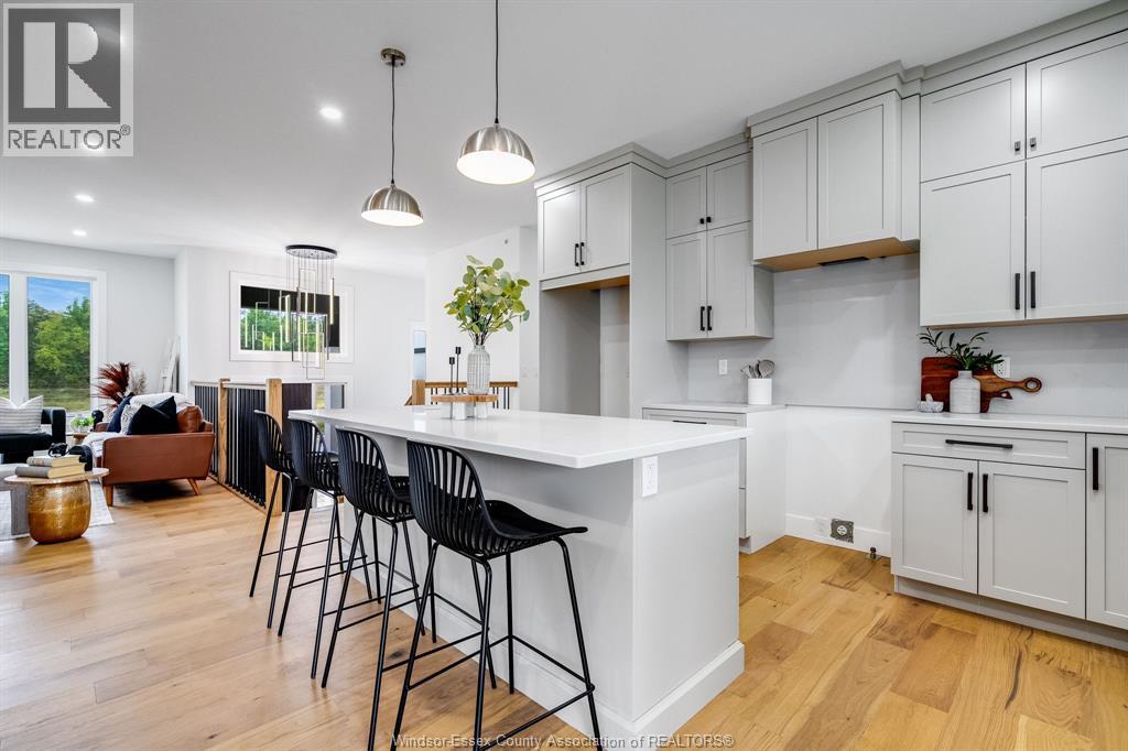 8336 Annie, Mcgregor, Ontario  N0R 1J0 - Photo 11 - 26009368