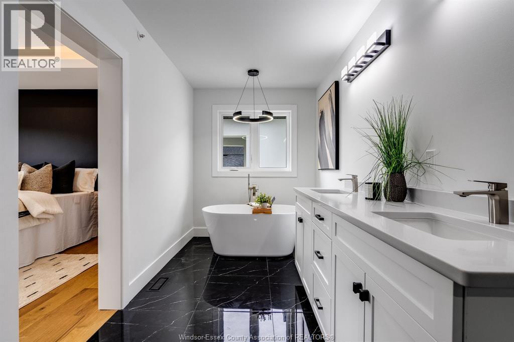 8336 Annie, Mcgregor, Ontario  N0R 1J0 - Photo 30 - 26009368