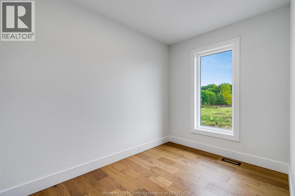 8336 Annie, Mcgregor, Ontario  N0R 1J0 - Photo 36 - 26009368