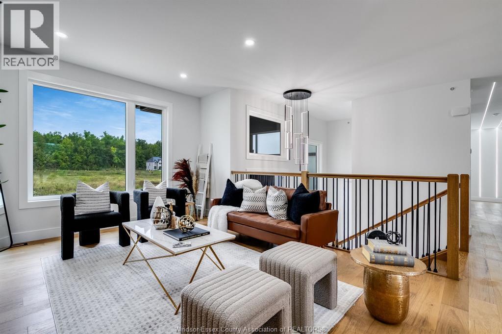 8336 Annie, Mcgregor, Ontario  N0R 1J0 - Photo 4 - 26009368