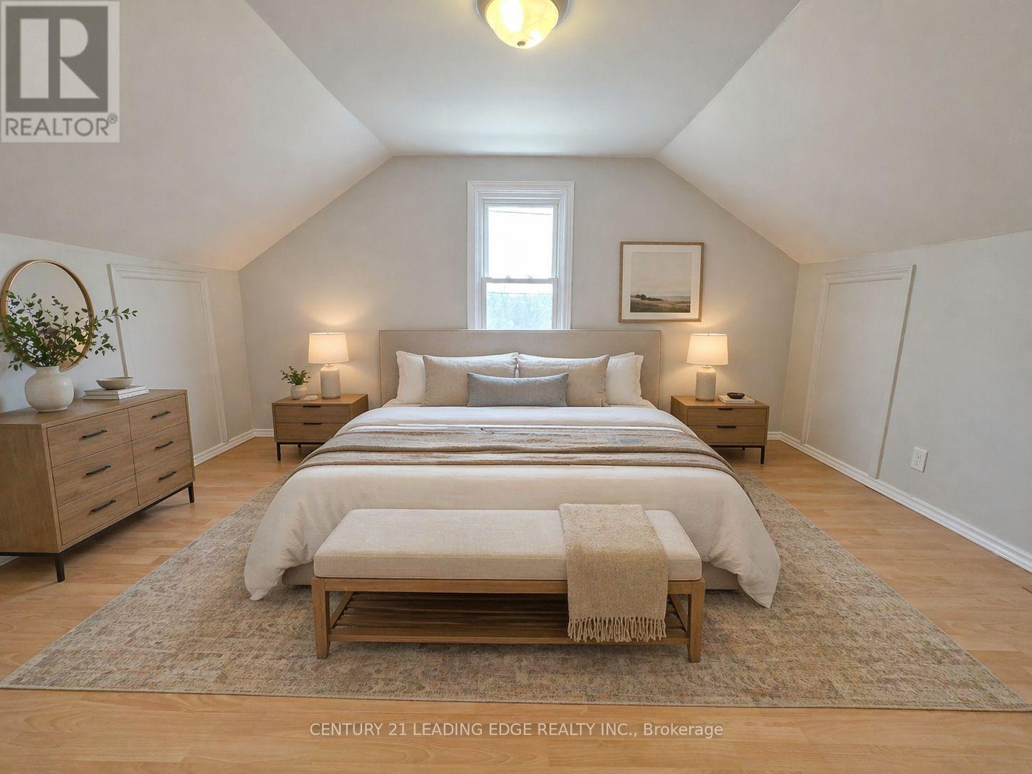 500 The Queensway South, Georgina, Ontario  L4P 2E3 - Photo 21 - N13031126