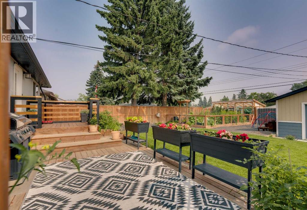 2444 45 Street SE, Calgary, Alberta  T2B 1K4 - Photo 40 - A2286368
