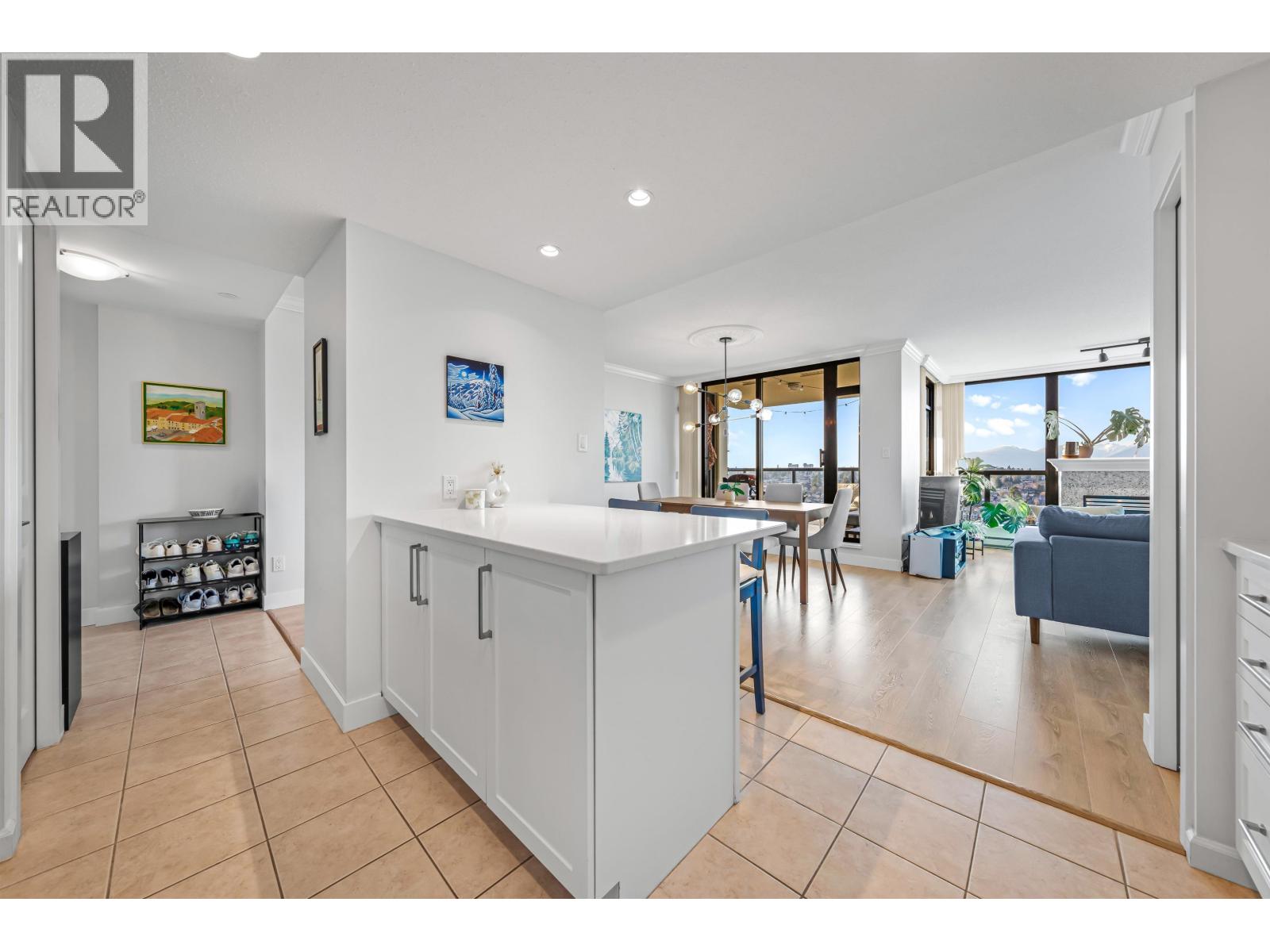 1801 615 Hamilton Street, New Westminster, British Columbia  V3M 7A7 - Photo 8 - R3116463