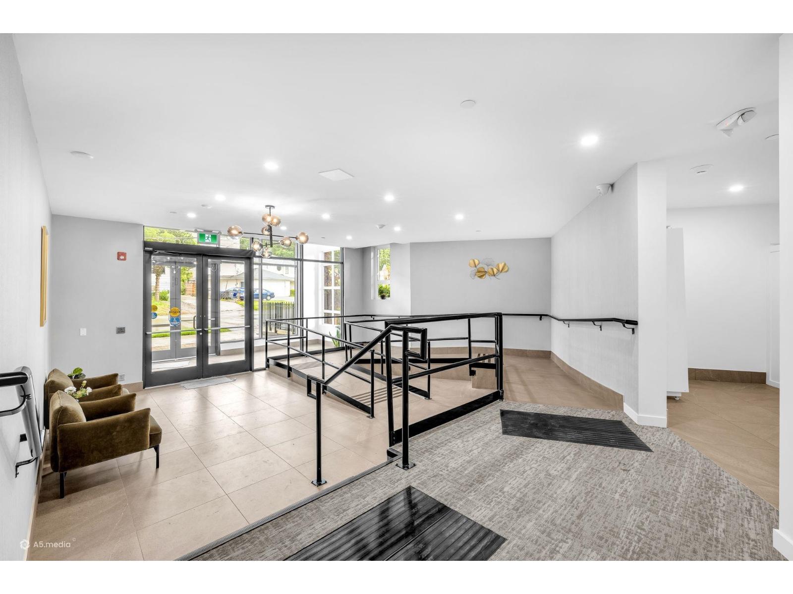 318 13968 Laurel Drive, Surrey, British Columbia  V3T 0S9 - Photo 17 - R3115410