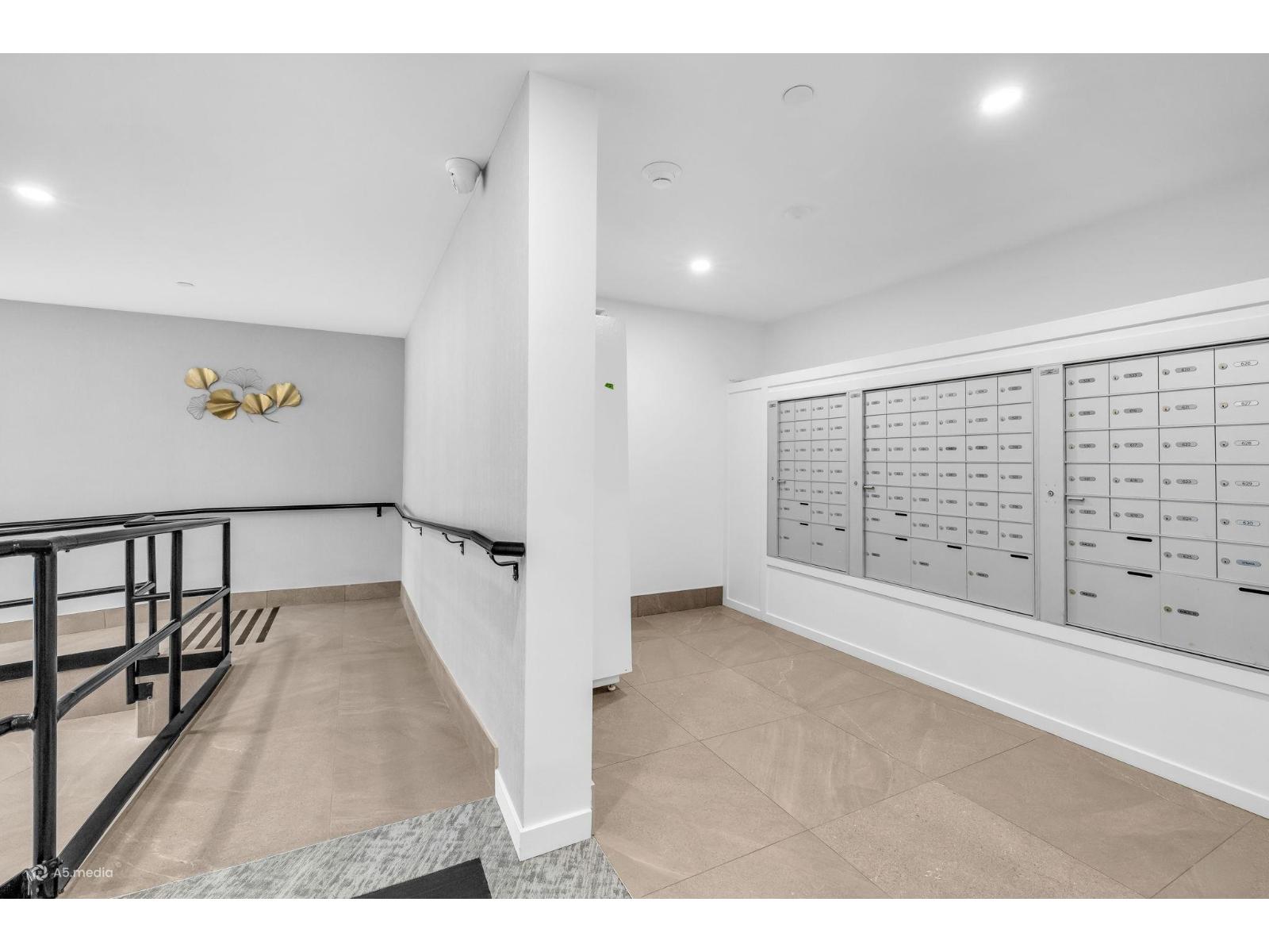 318 13968 Laurel Drive, Surrey, British Columbia  V3T 0S9 - Photo 18 - R3115410