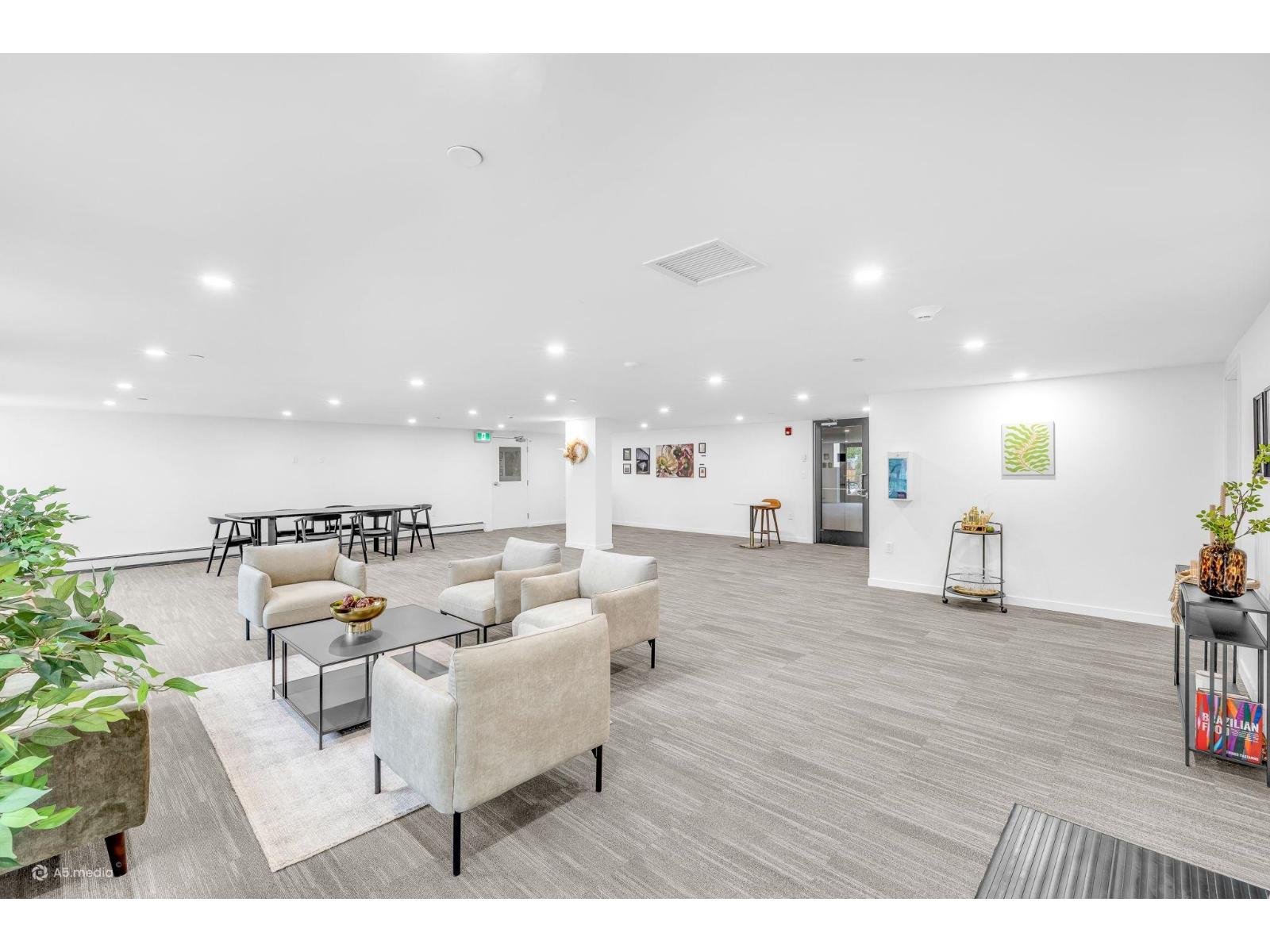 318 13968 Laurel Drive, Surrey, British Columbia  V3T 0S9 - Photo 23 - R3115410