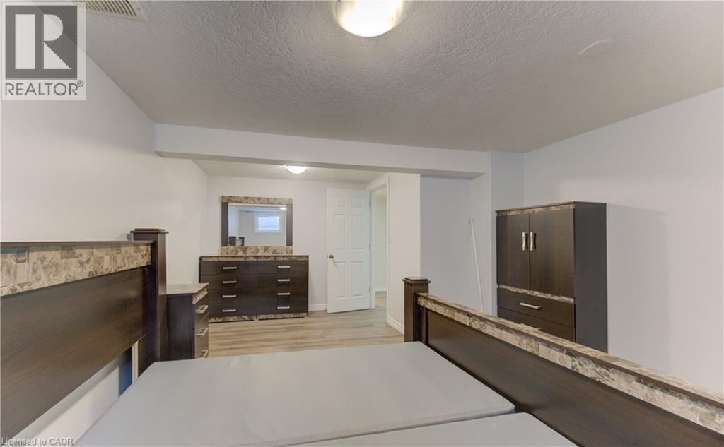 110 Hazelglen Drive, Kitchener, Ontario  N2M 2E5 - Photo 27 - 40824801