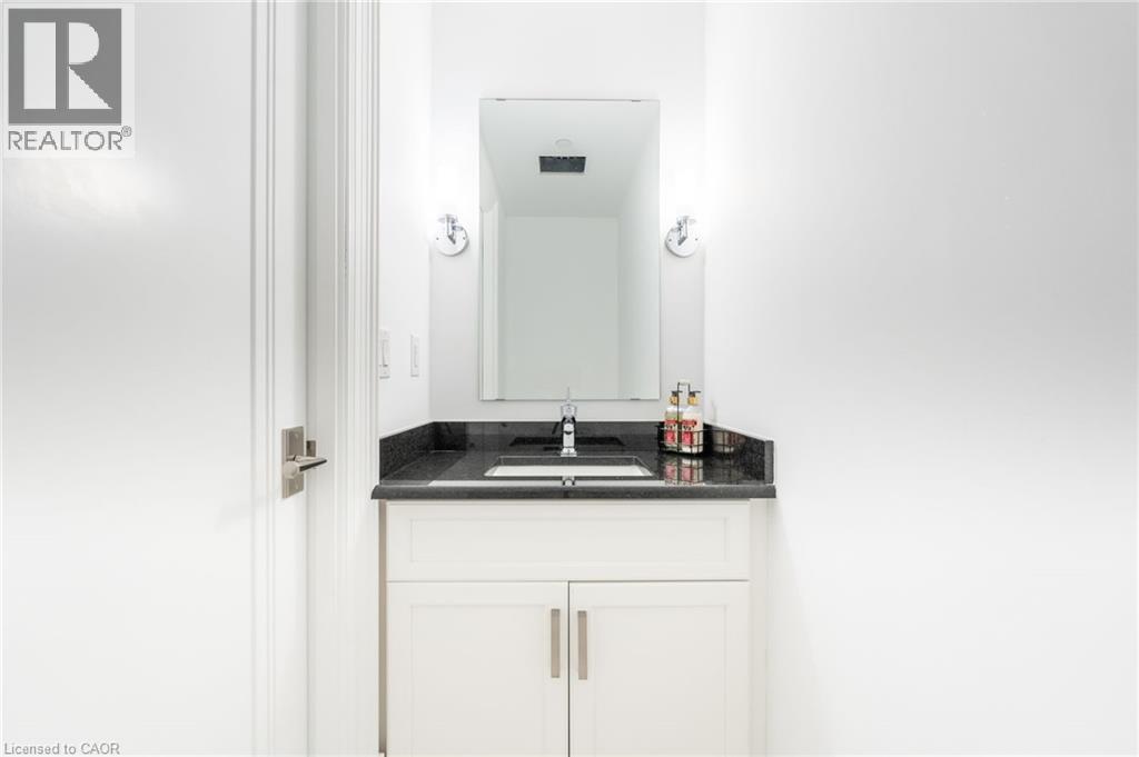 2060 Lakeshore Road Unit# 406, Burlington, Ontario  L7R 0G2 - Photo 12 - 40824791