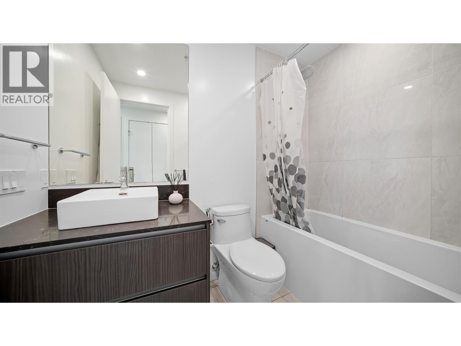 1805 5333 Goring Street, Burnaby, British Columbia  V5B 0B6 - Photo 9 - R3116567