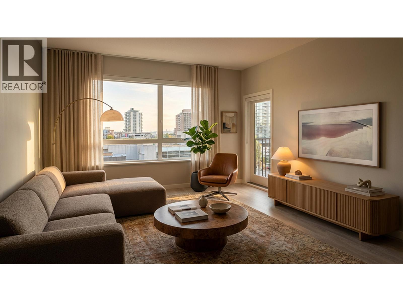 402 110 E 17th Street, North Vancouver, British Columbia  V7L 0K4 - Photo 3 - R3116589