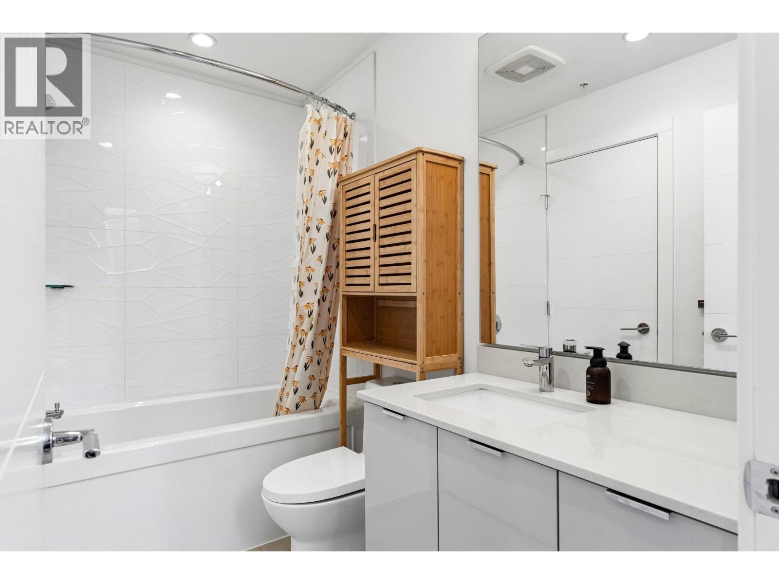 603 108 E 8th Street, North Vancouver, British Columbia  V7L 0H1 - Photo 12 - R3116598