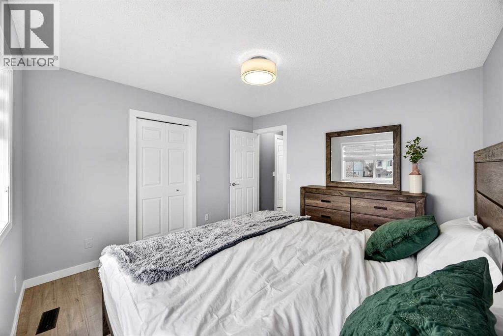 237 Willowbrook Close Nw, Airdrie, Alberta  T4B 2J6 - Photo 23 - A2298647