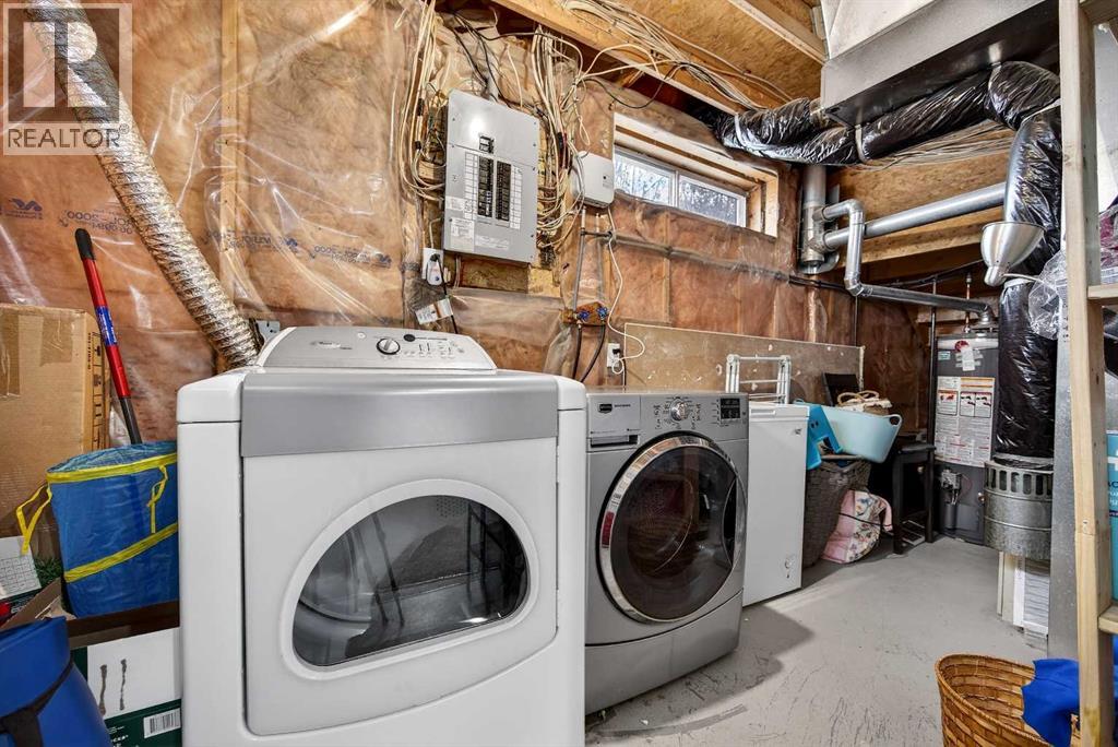 237 Willowbrook Close Nw, Airdrie, Alberta  T4B 2J6 - Photo 33 - A2298647