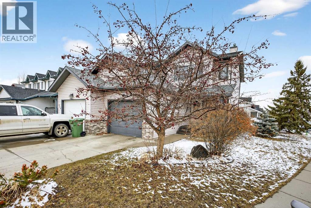 237 Willowbrook Close Nw, Airdrie, Alberta  T4B 2J6 - Photo 39 - A2298647