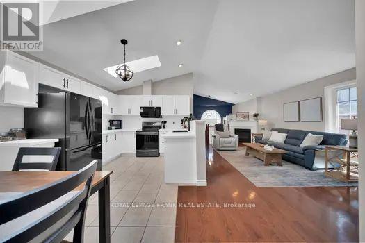 78 Cecil Found Crescent, Clarington, Ontario  L1E 2W1 - Photo 14 - E13052054