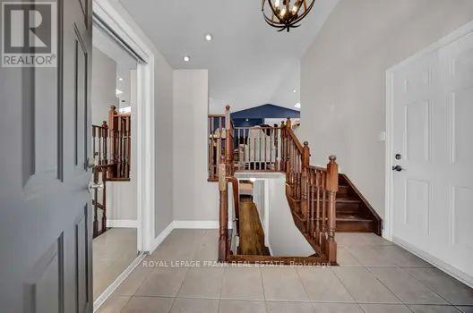 78 Cecil Found Crescent, Clarington, Ontario  L1E 2W1 - Photo 2 - E13052054