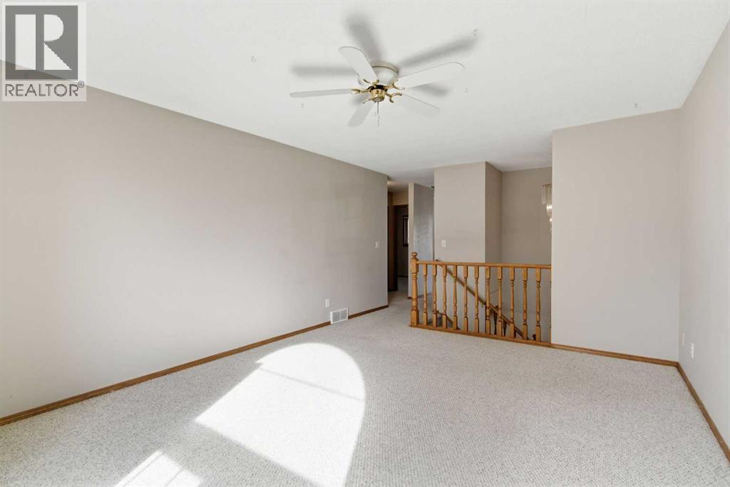 8 West Aarsby Road, Cochrane, Alberta  T4C 1M4 - Photo 10 - A2301923