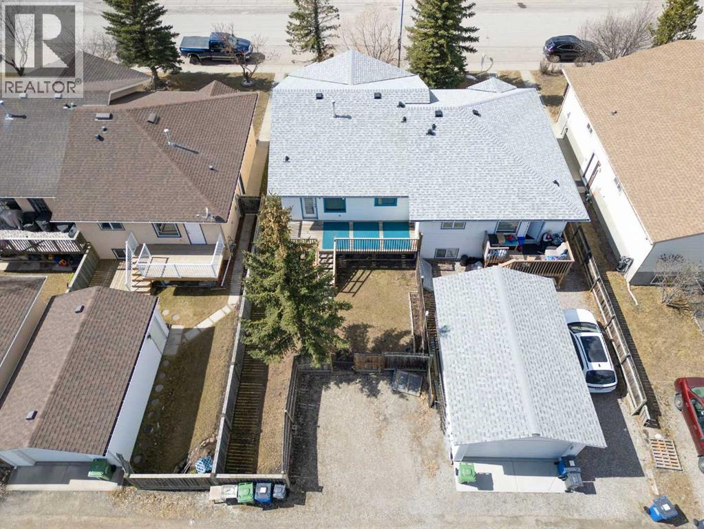 8 West Aarsby Road, Cochrane, Alberta  T4C 1M4 - Photo 39 - A2301923