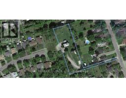 34 PRINCE OF WALES DRIVE, Belleville, Ontario