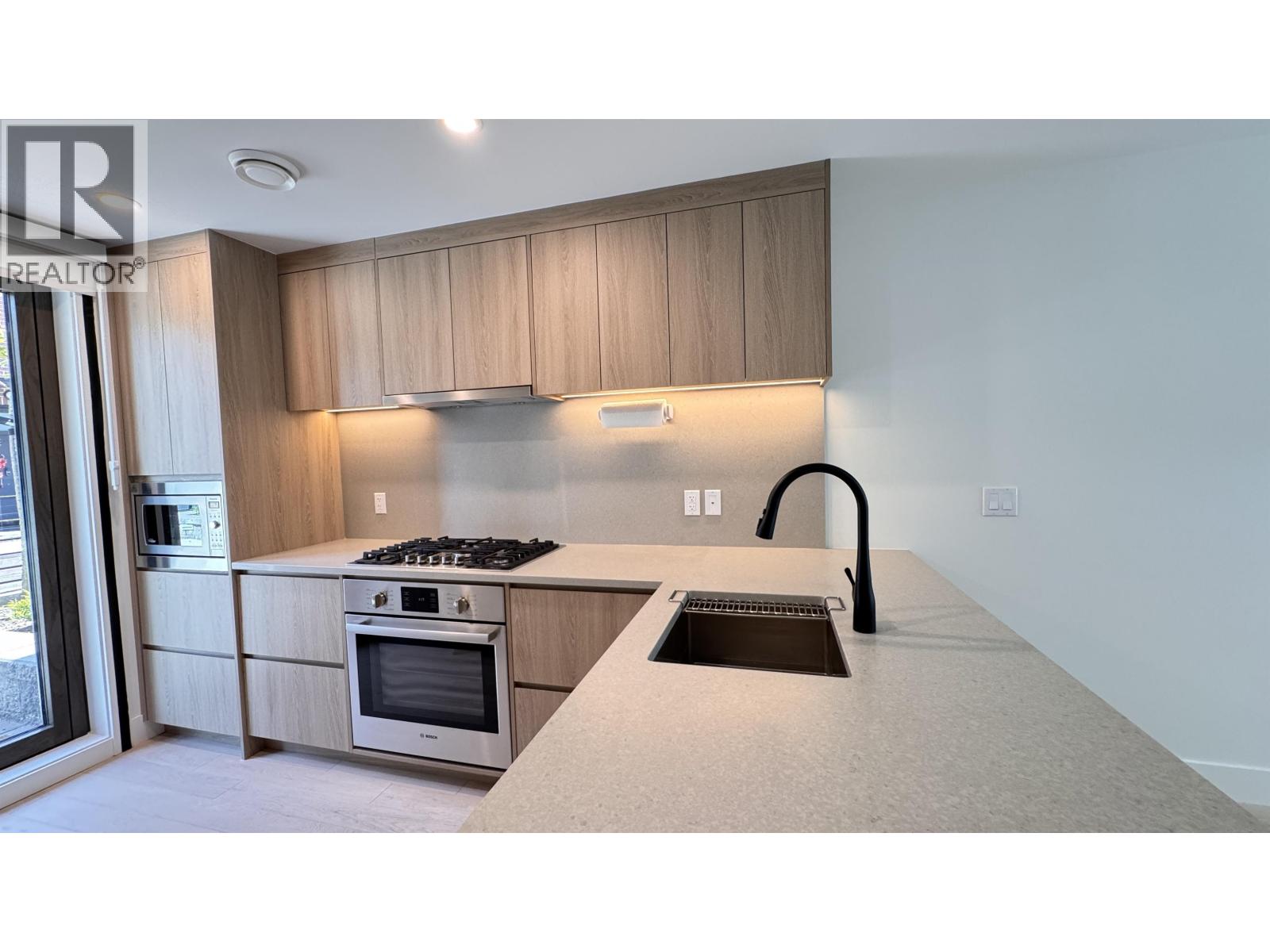 6258 Oak Street, Vancouver, British Columbia  V6M 2W4 - Photo 5 - R3116573