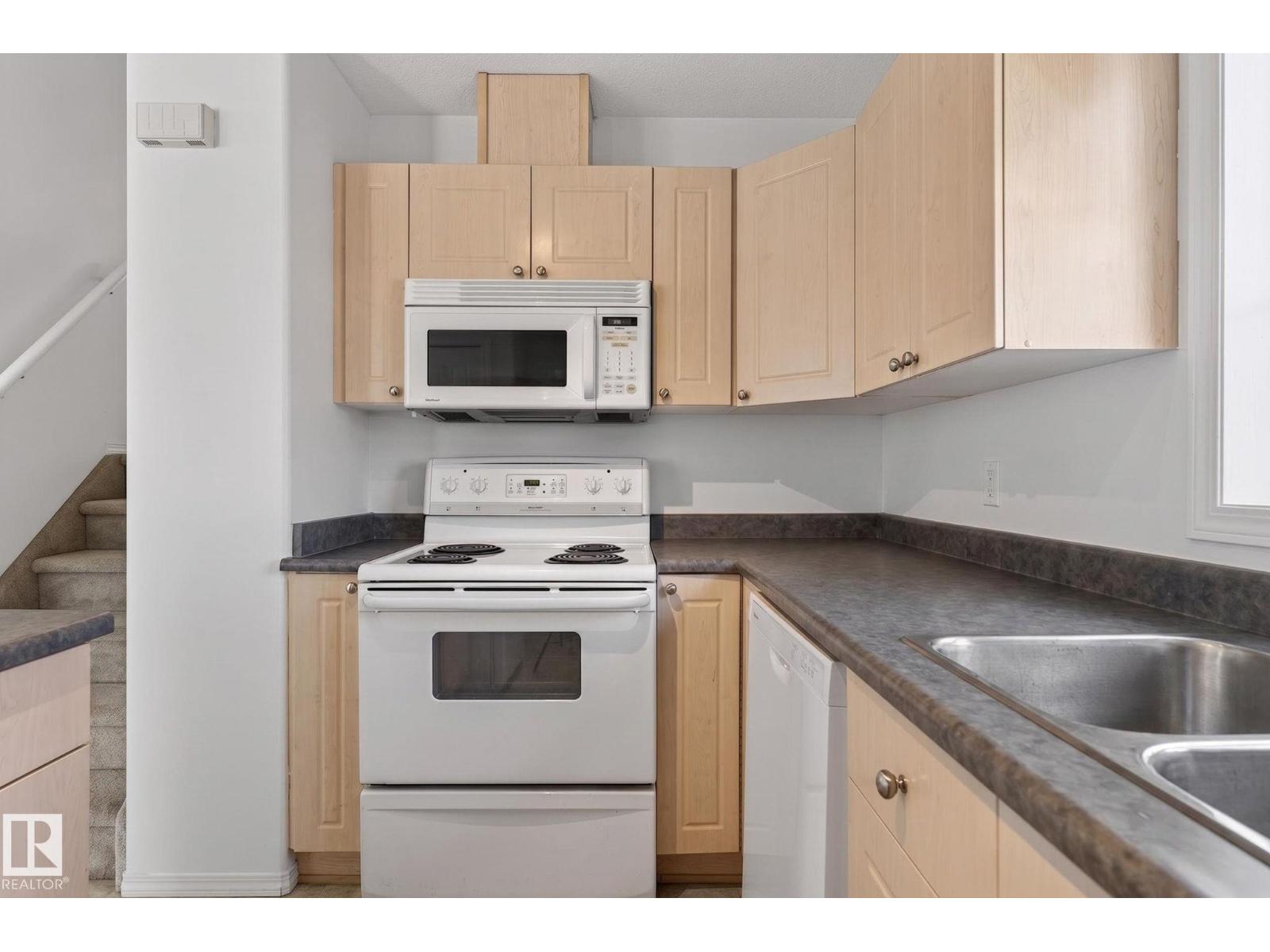 1904 36 Av Nw, Edmonton, Alberta  T6T 1S9 - Photo 12 - E4484444