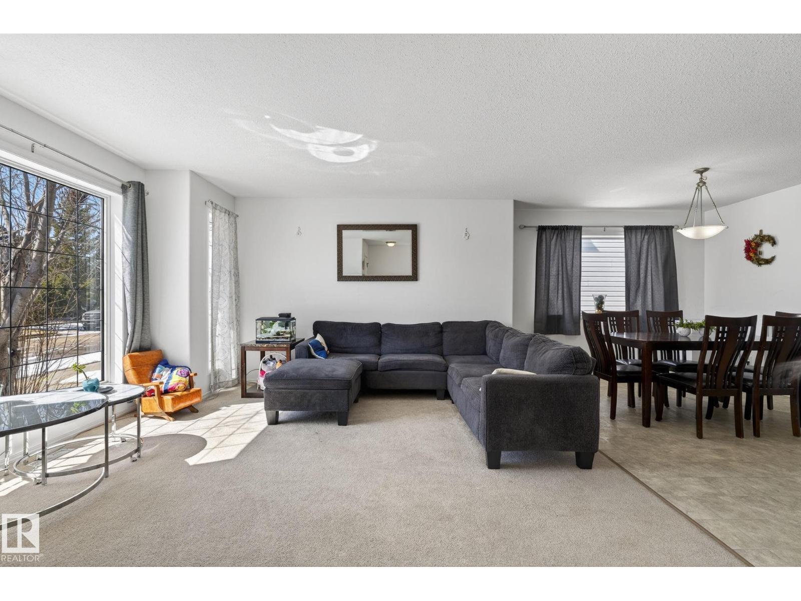 1904 36 Av Nw, Edmonton, Alberta  T6T 1S9 - Photo 2 - E4484444