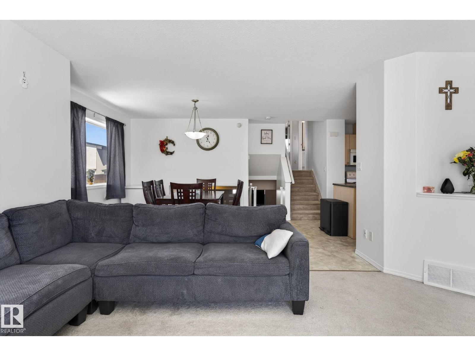 1904 36 Av Nw, Edmonton, Alberta  T6T 1S9 - Photo 5 - E4484444