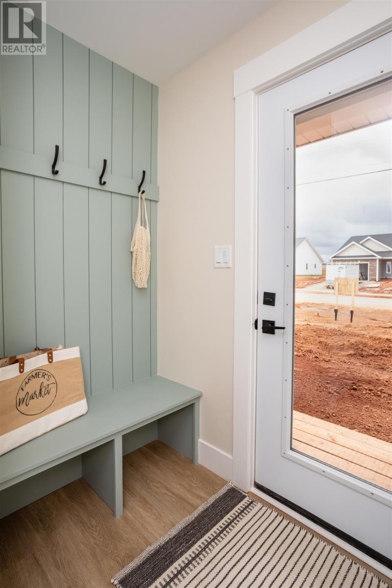 20-22 Samantha Lane, Cornwall, Prince Edward Island  C0A 1H0 - Photo 4 - 202529502