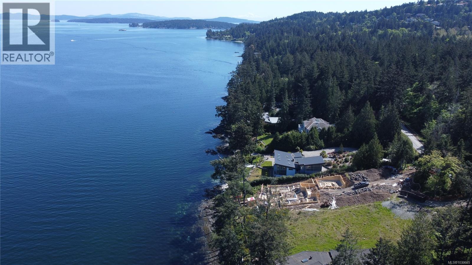 760 Lands End Rd, North Saanich, British Columbia