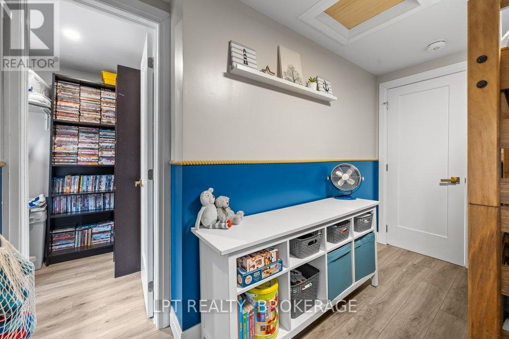 805 Cartwrights Lane, Leeds And The Thousand Islands, Ontario  K0H 2N0 - Photo 15 - X13052030