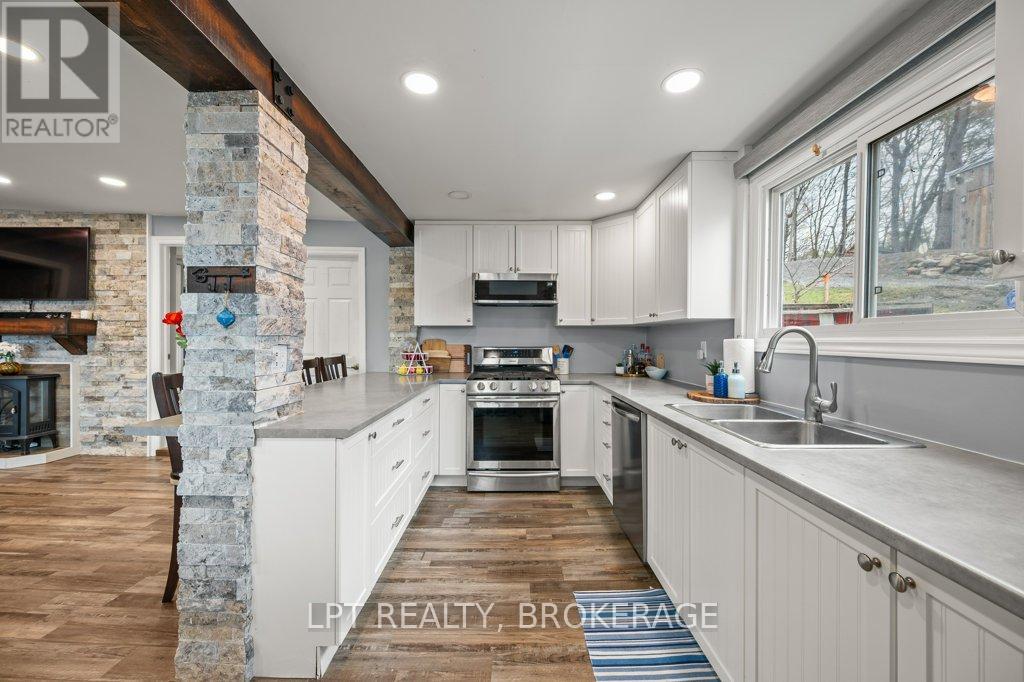 805 Cartwrights Lane, Leeds And The Thousand Islands, Ontario  K0H 2N0 - Photo 31 - X13052030