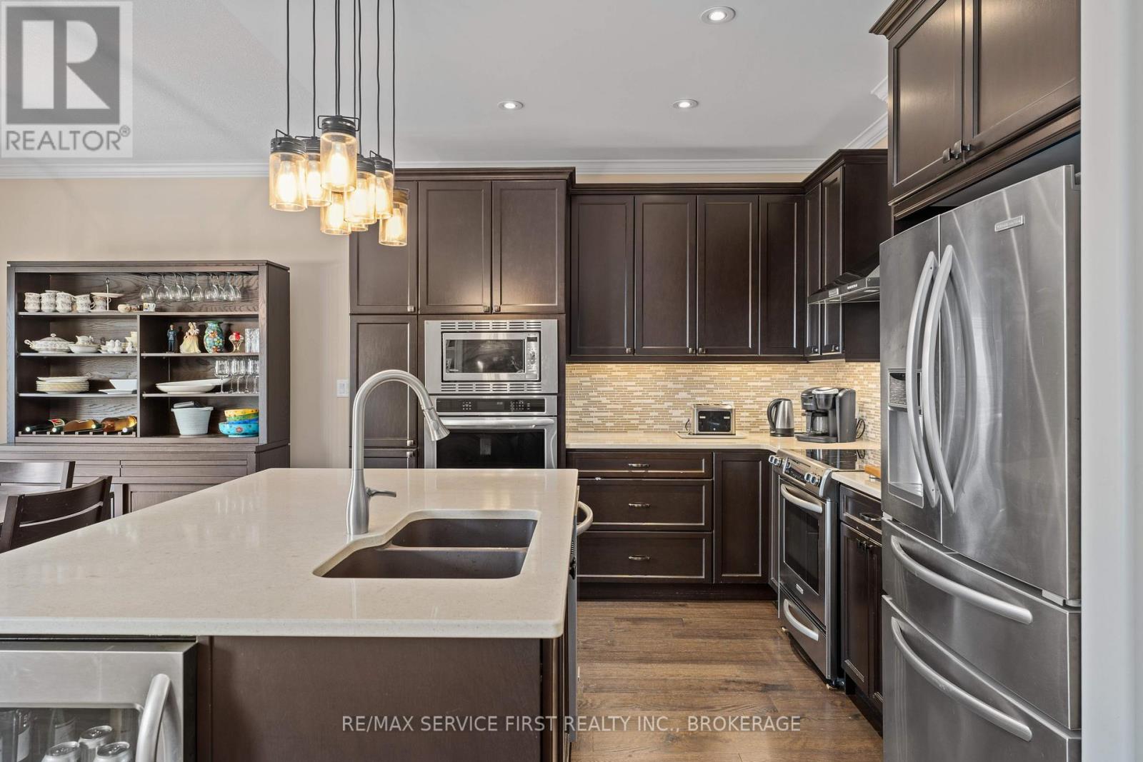 141 Champagne Crescent, Loyalist, Ontario  K7N 0B3 - Photo 8 - X13052032