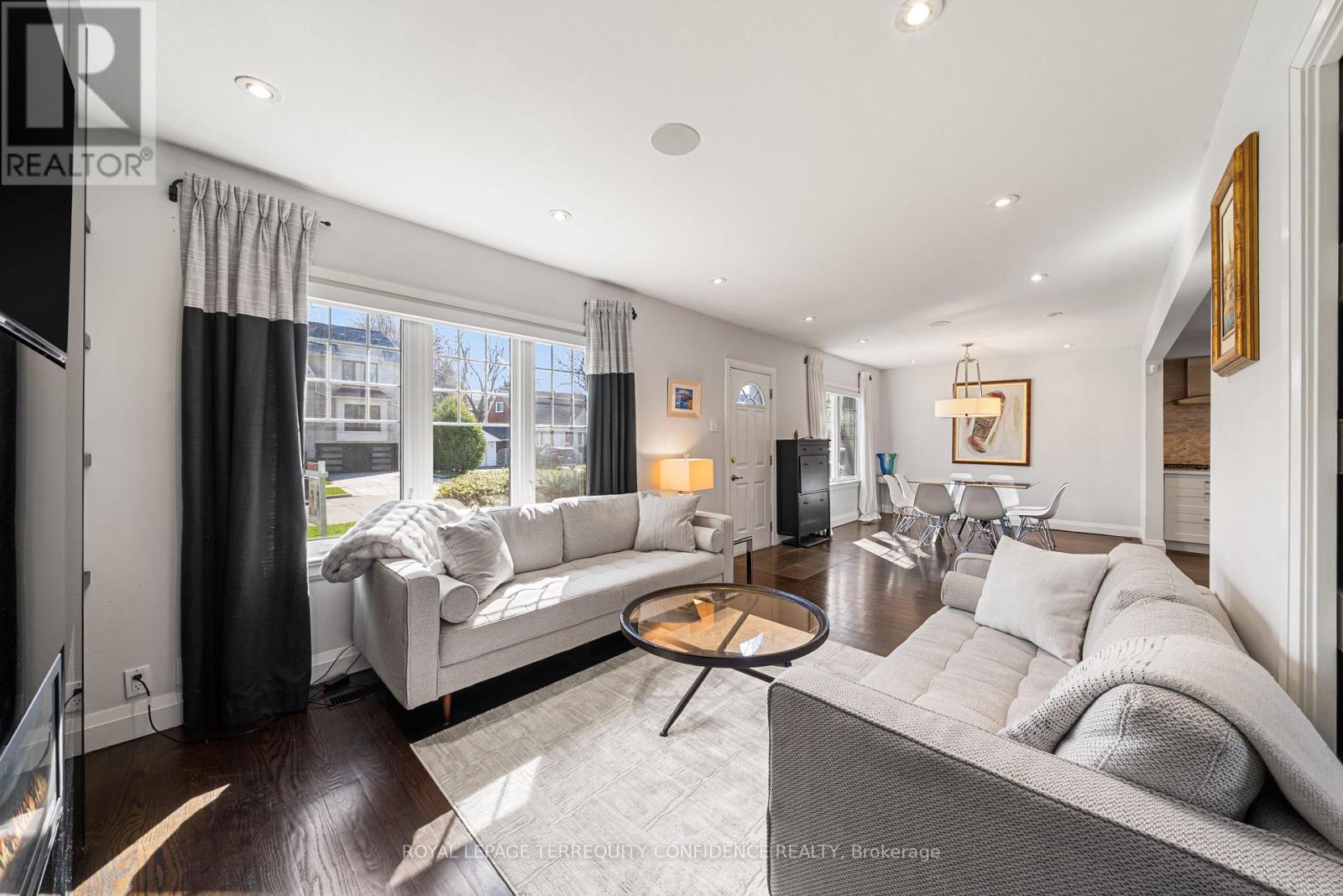 45 Glenborough Park Crescent, Toronto, Ontario  M2R 2G4 - Photo 3 - C13019236