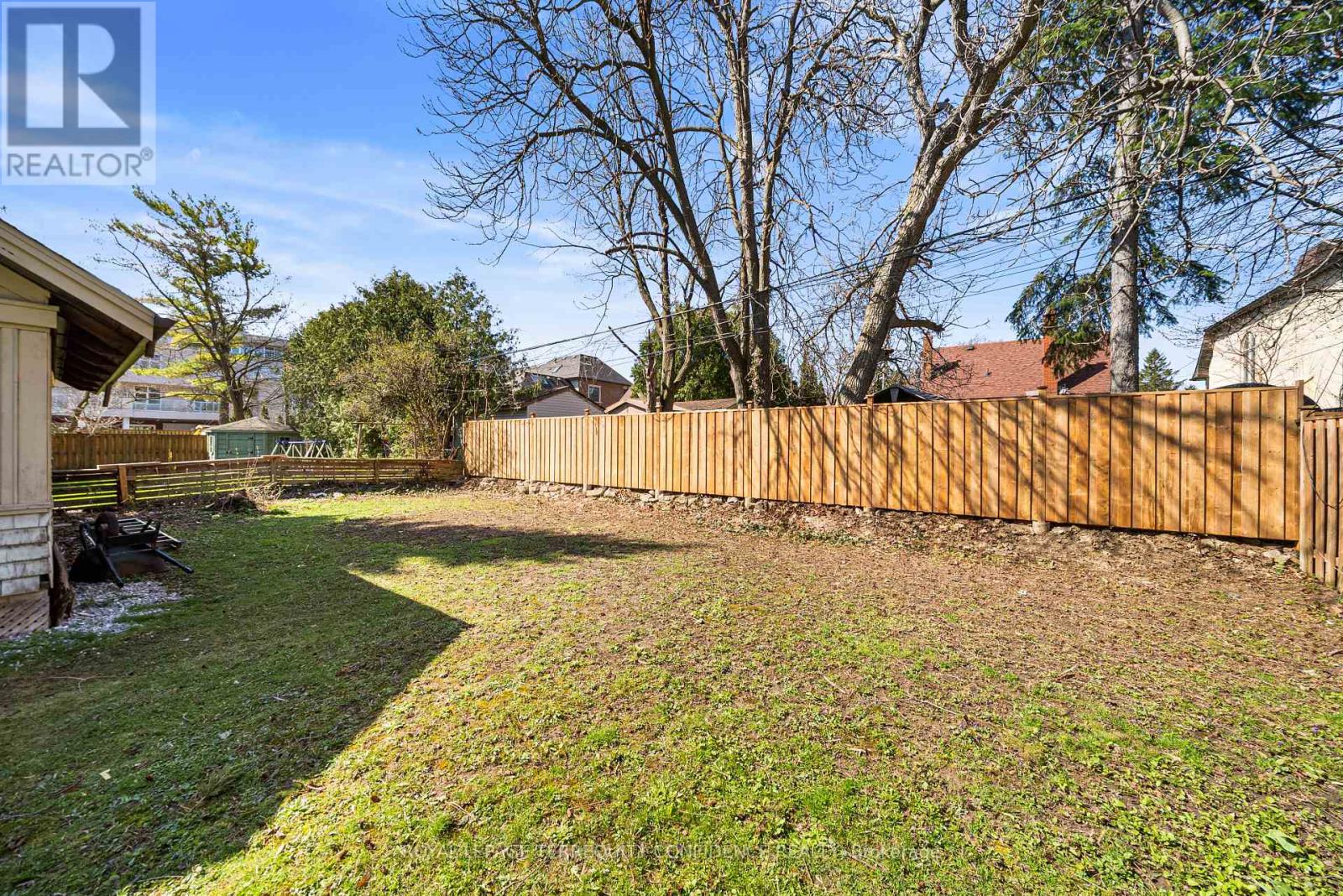 45 Glenborough Park Crescent, Toronto, Ontario  M2R 2G4 - Photo 37 - C13019236