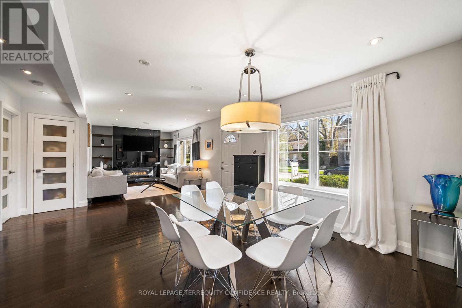 45 Glenborough Park Crescent, Toronto, Ontario  M2R 2G4 - Photo 9 - C13019236