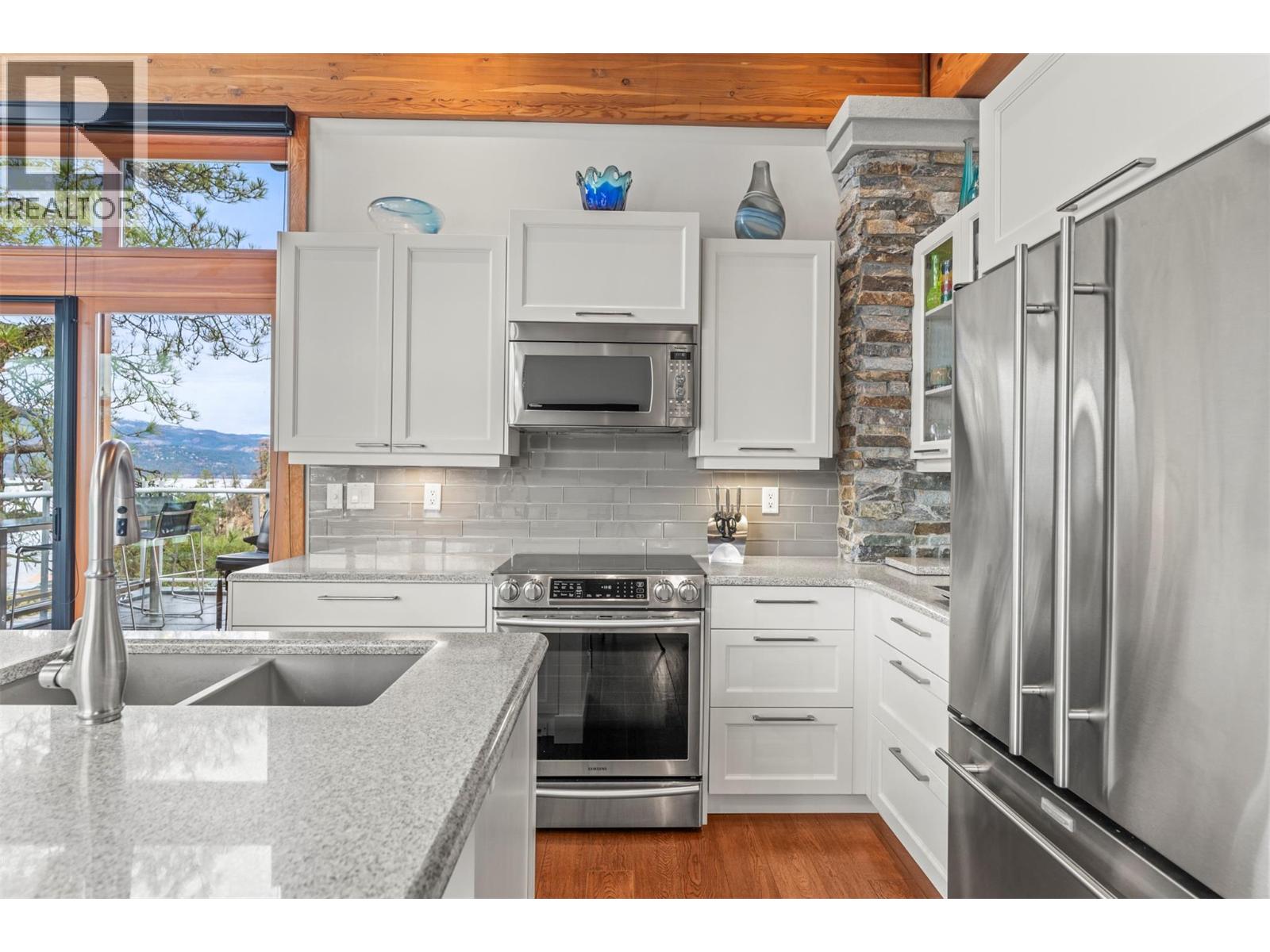 9845 Eastside Road Unit# 151, Vernon, British Columbia  V1H 1Z2 - Photo 10 - 10371132