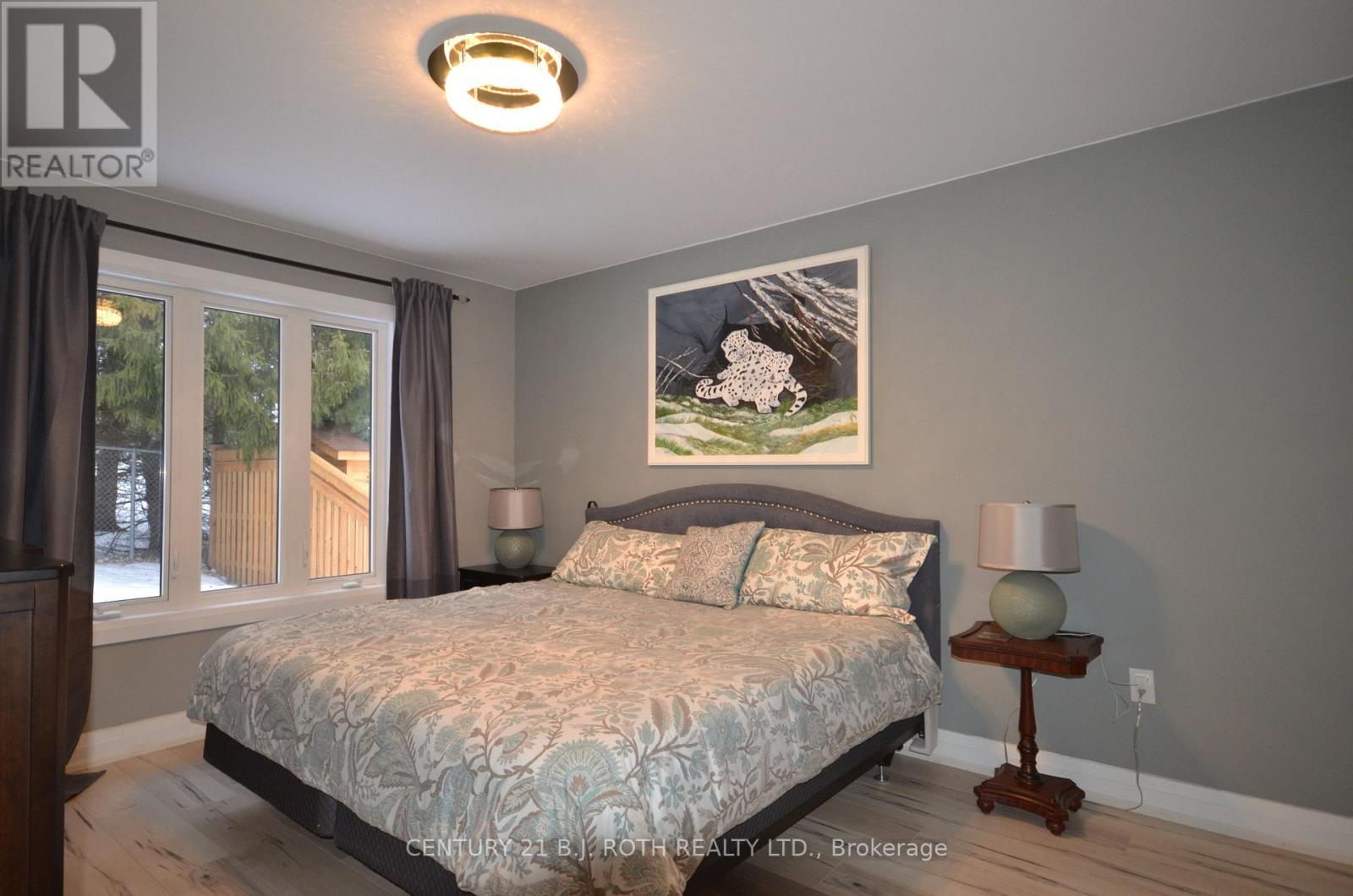 8 Revol Road, Penetanguishene, Ontario  L9M 0W8 - Photo 11 - S12706524