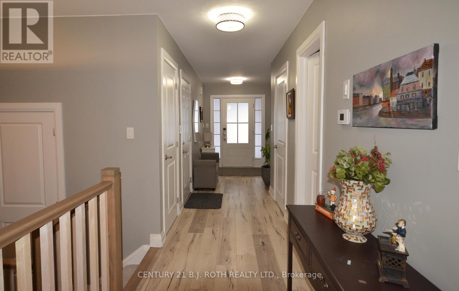 8 Revol Road, Penetanguishene, Ontario  L9M 0W8 - Photo 15 - S12706524