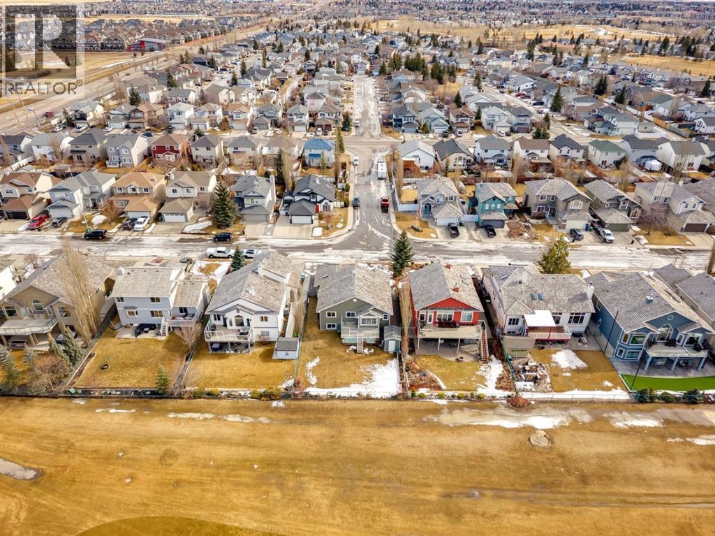 657 Woodside Court NW, Airdrie, Alberta  T4B 2W2 - Photo 4 - A2294361