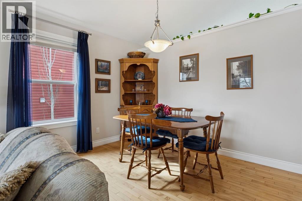 657 Woodside Court NW, Airdrie, Alberta  T4B 2W2 - Photo 14 - A2294361