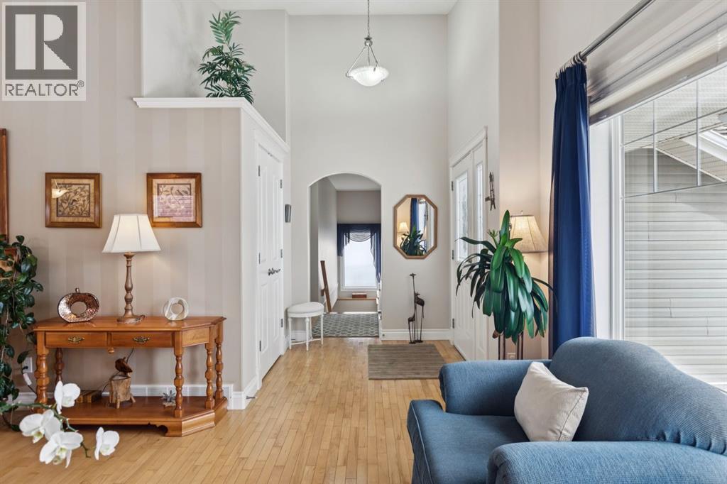 657 Woodside Court NW, Airdrie, Alberta  T4B 2W2 - Photo 9 - A2294361