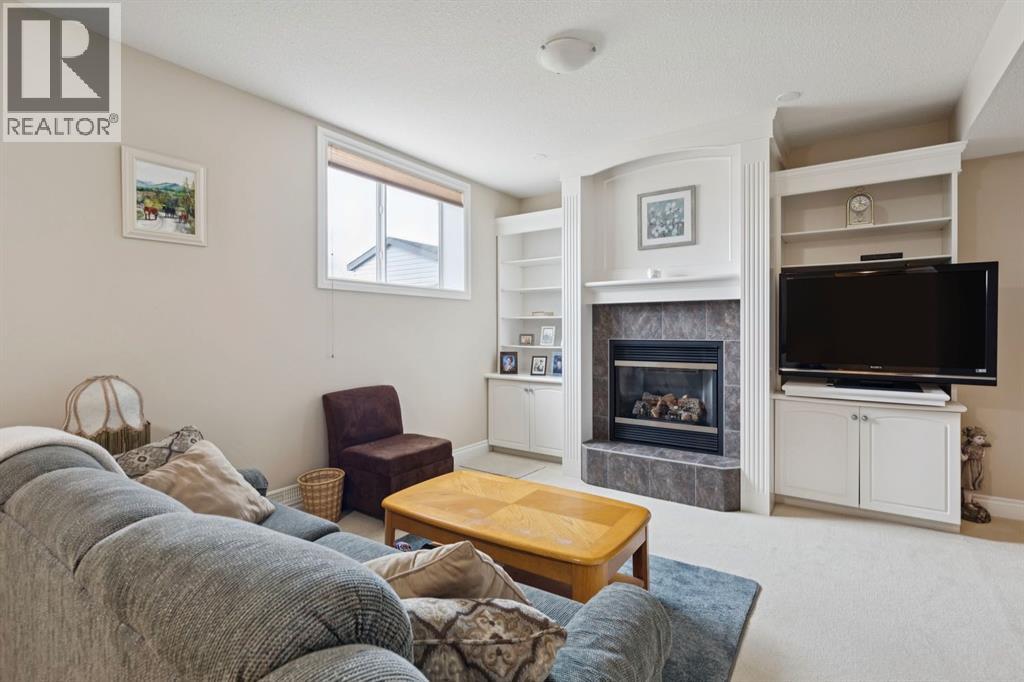 657 Woodside Court NW, Airdrie, Alberta  T4B 2W2 - Photo 35 - A2294361